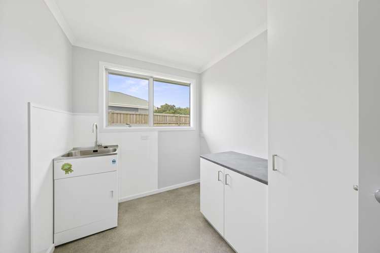 2 Argyle Street Weston_10