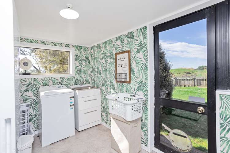 143 Black Road Otatara_27