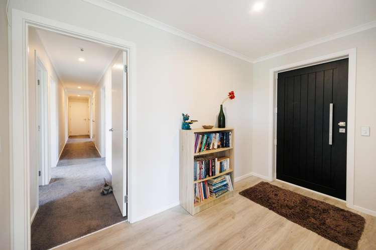 132 Johnstone Drive Fitzherbert_15