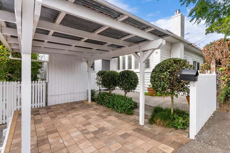 139 Bassett Road Remuera_13