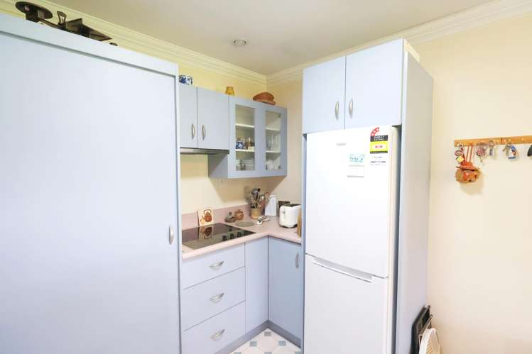 14 Danube Road Winton Surrounds_11