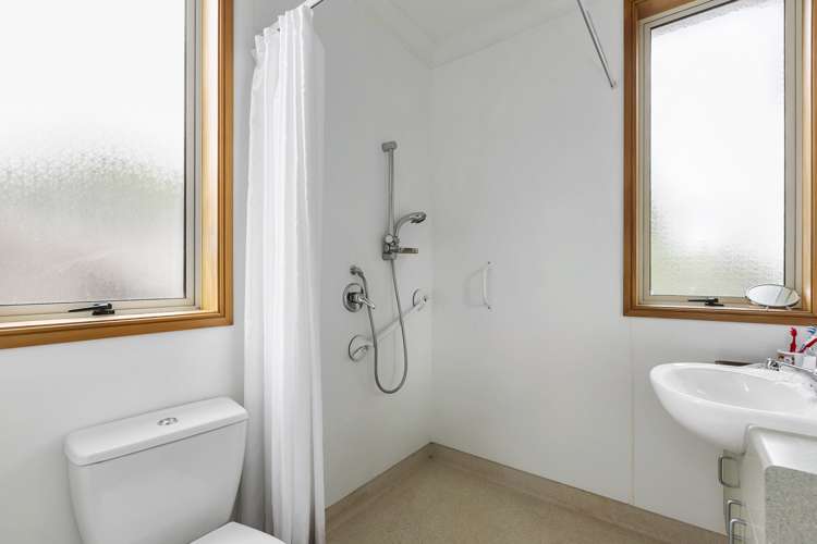 49a Highcliff Road Andersons Bay_11