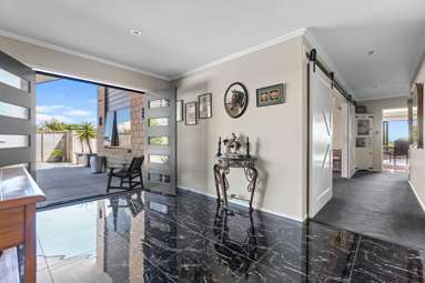 84 Wattle Road, Whangamarino_1