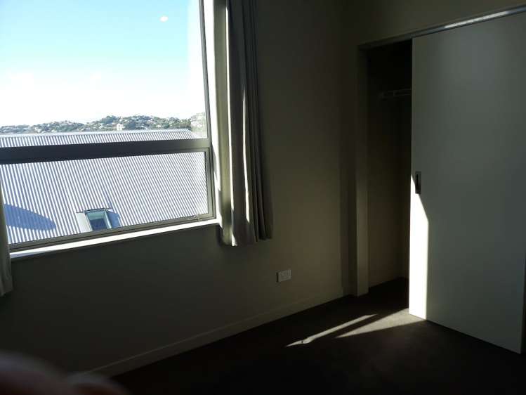 9/2 Stone Street Miramar_10