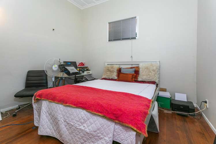 A & B/201 Robert Street, Tararu, THAMES Kopu_13