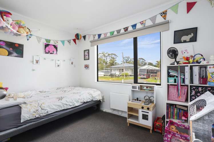 2 Mary Keane Lane Parakai_15