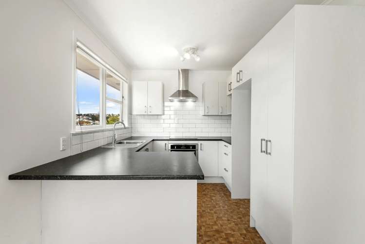 199 Chivalry Road Glenfield_7