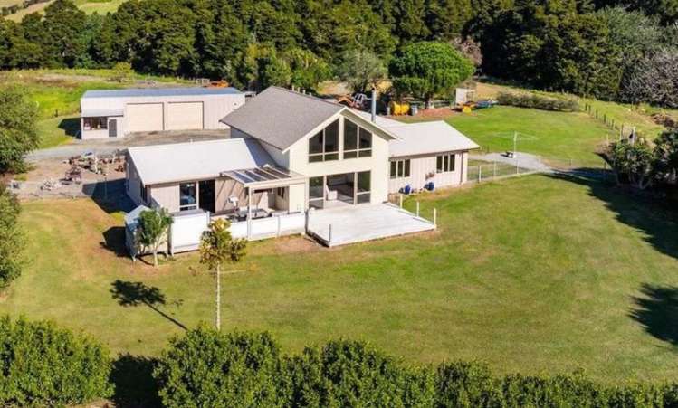 84 Sandford Road Ruakaka_5