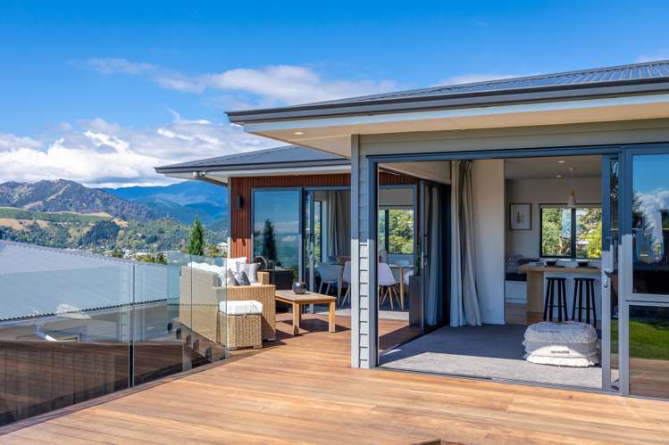 115 Princes Drive Britannia Heights_18