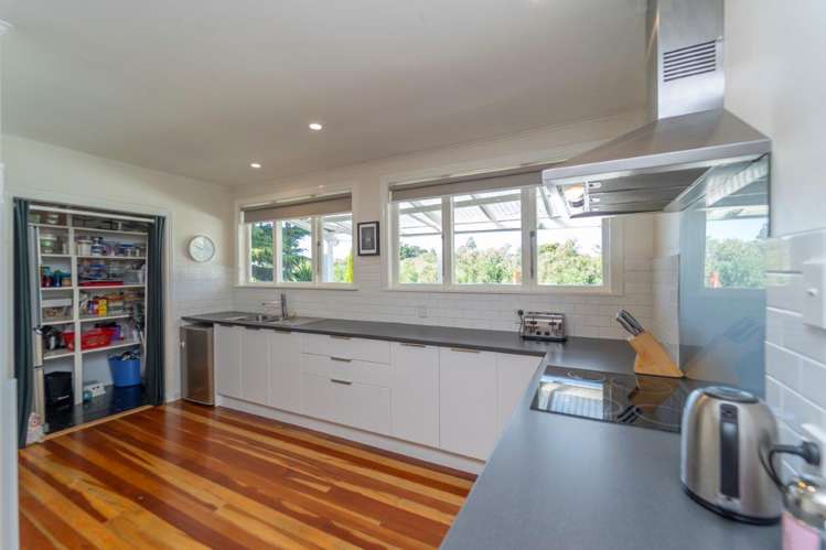 1 Woodward Street Featherston_7