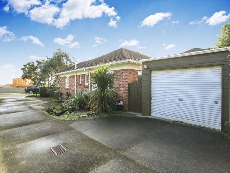 1/30 Seaside Avenue Waterview_12