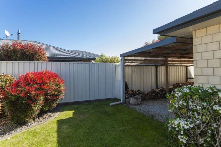 20 Margaret Place Lytton West_20