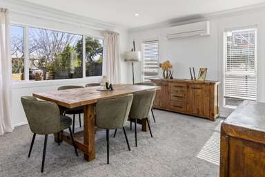 10 Armstrong Grove_3