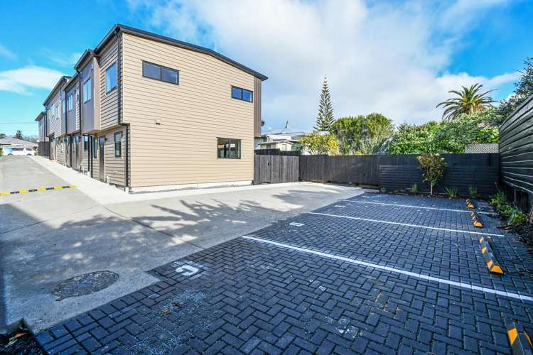 16 Geneva Place Blockhouse Bay_20