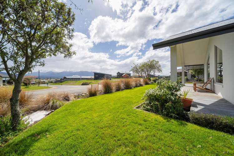 22 Burnby Drive Te Anau_21