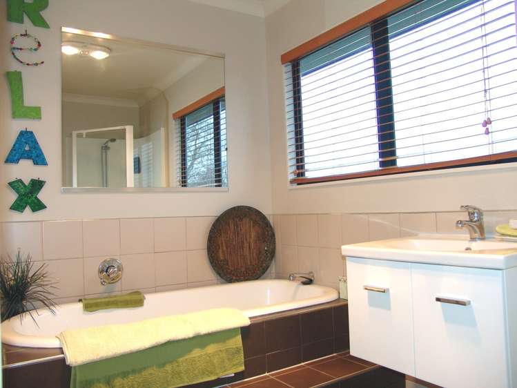 121 Leger Grove Te Awamutu_15