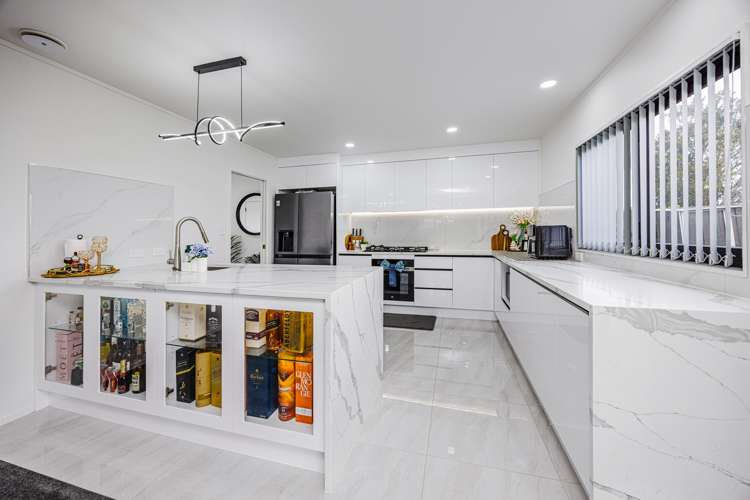 2/102 Forrest Hill Road Forrest Hill_8