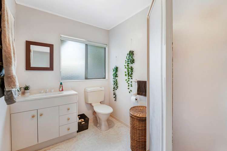 1688 South Head Road Helensville_21