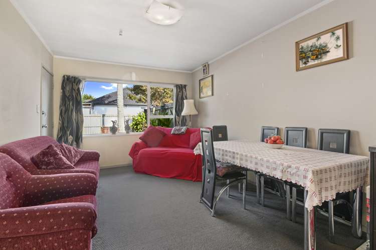 2/25 Aranui Road Mount Wellington_2