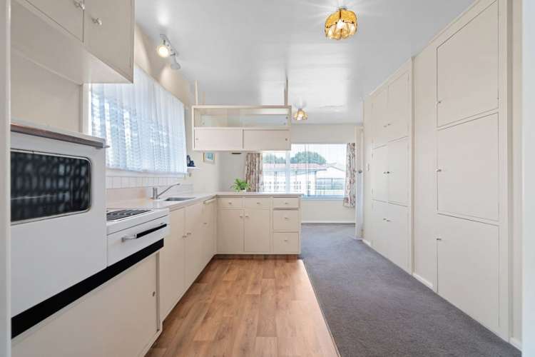 146 Springs Road Hornby_9