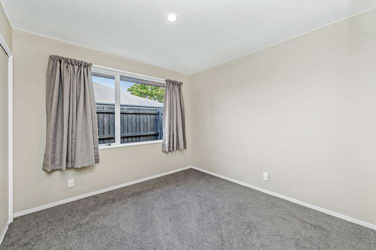 2/57 Cutts Road Russley_18