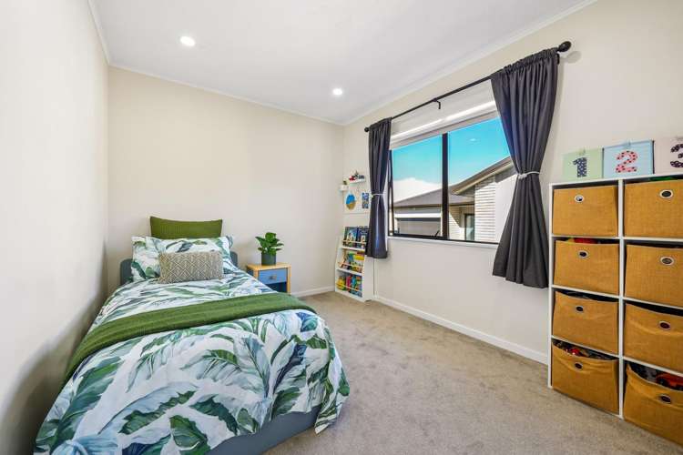 43 Athena Drive Totara Vale_16