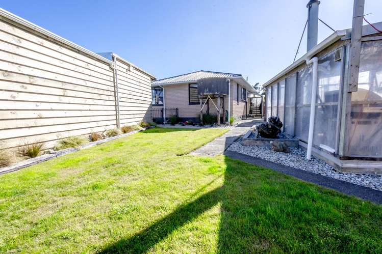 5 West Drive Hokitika_21
