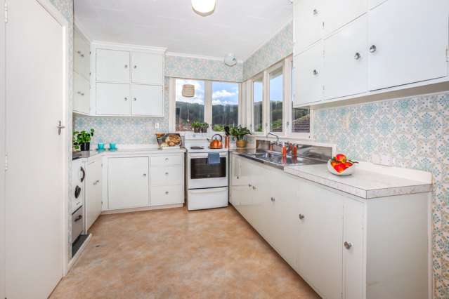 39 Saint Johns Terrace Tawa_2