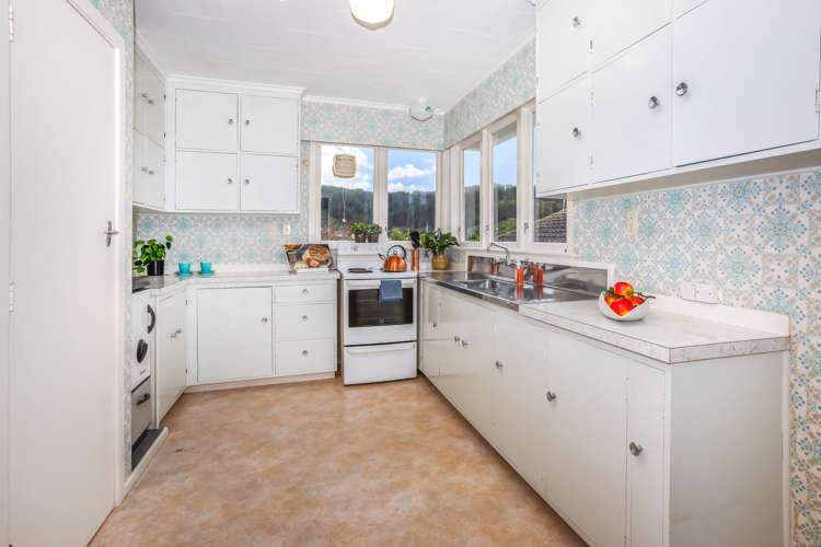 39 Saint Johns Terrace Tawa_2