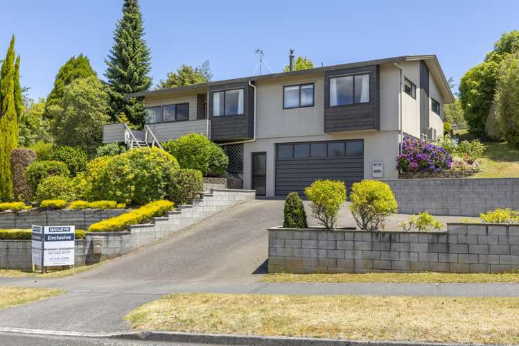 21 Kahurangi Drive Rangatira Park_1