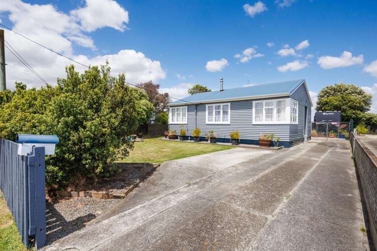 31 Taylor Avenue Feilding_13