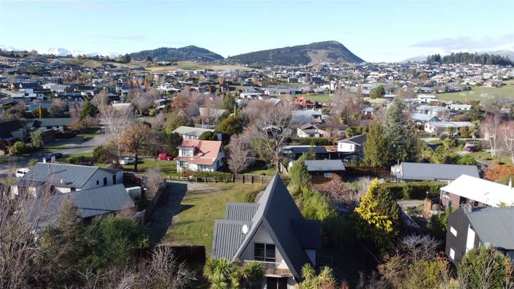 11 Kowhai Drive Wanaka_22