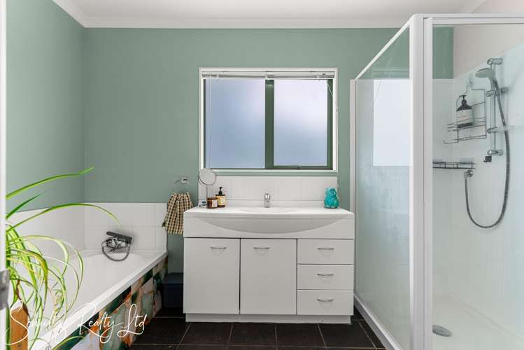 7 Windmill Lane Kaiwaka_21