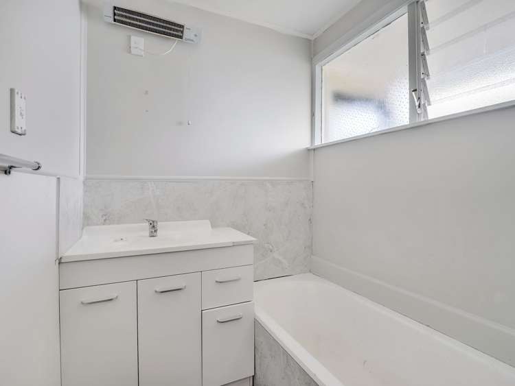 5 Haversham Street Highbury_19