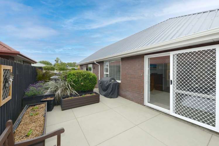 2/11 Ludecke Place Sockburn_5