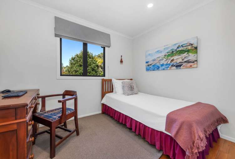 33 Pohutukawa Road Beachlands_18