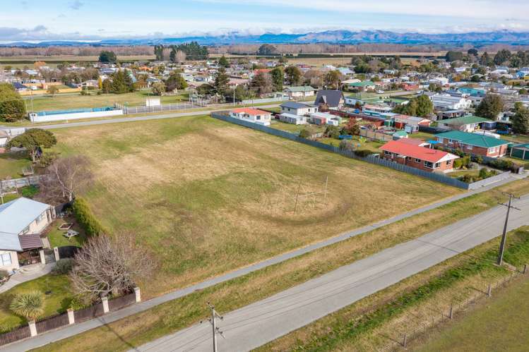 98 King Street Redruth_12