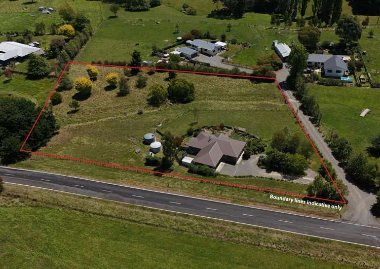 215 Racecourse Road_0