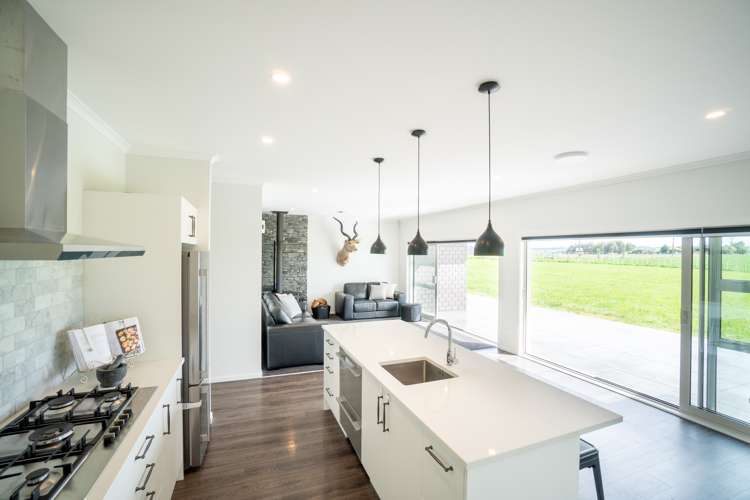 285 Mcdonell Road Ohakea_8