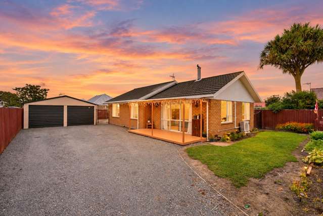 Owners are UPSIZING - Must Sell