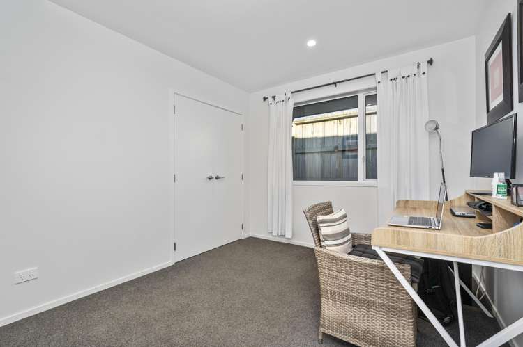 168 Ballintoy Park Drive Welcome Bay_12