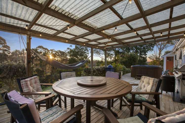 1258 East Coast Road Redvale_53