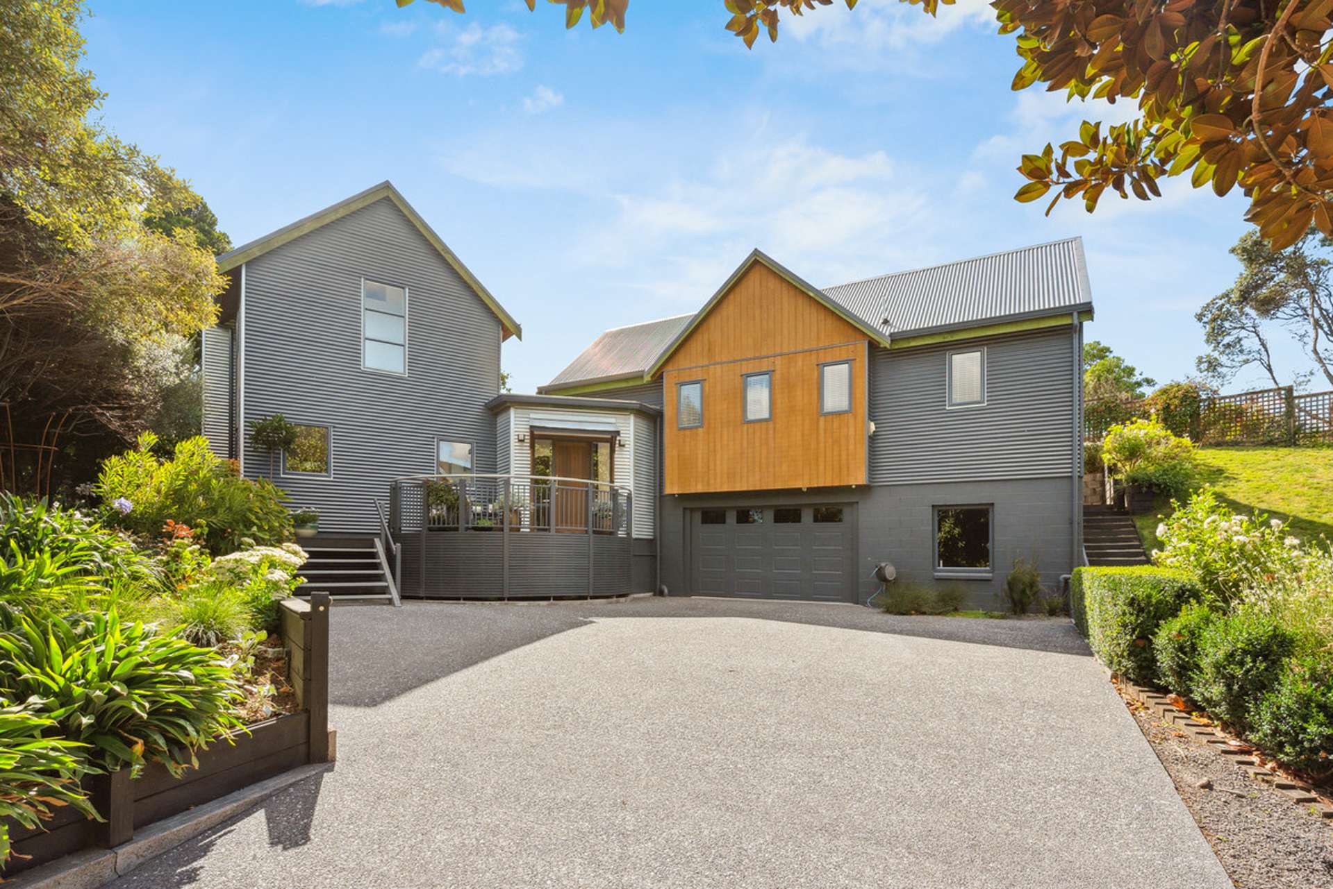 2 Fiesta Grove Raumati Beach_0