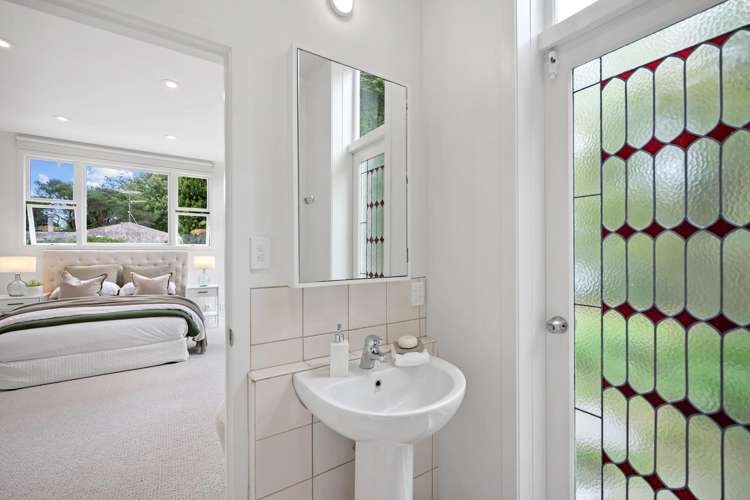 194 Onewa Road Birkenhead_23