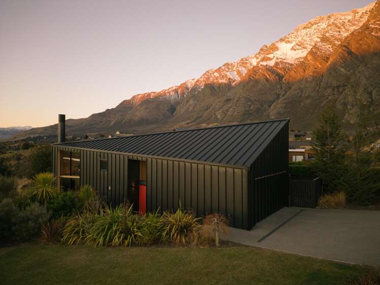 14 Caithness Court Jacks Point_24