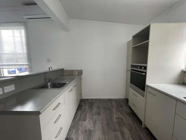 4 George Street 11464_2