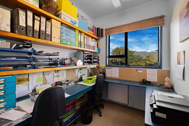 32 Havelock Street Riverton_25