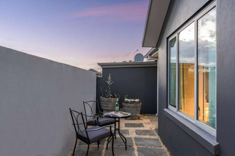 2/9 Marsden Street_2