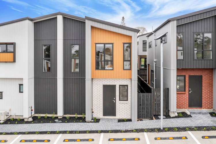 30 Don Oliver Lane Glen Eden_13