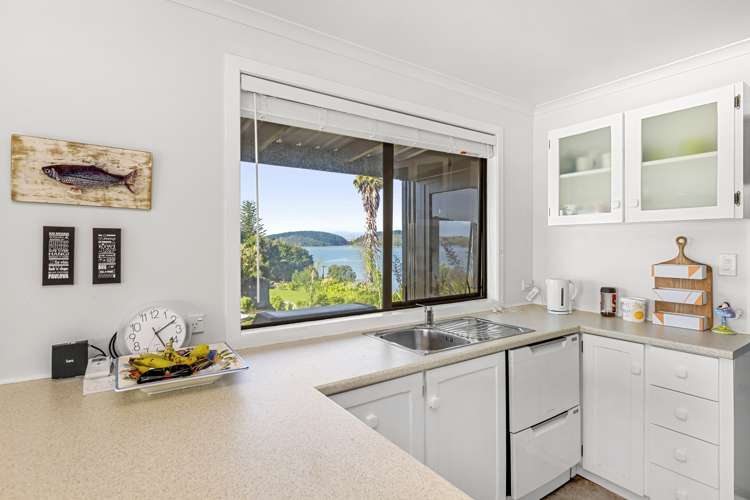 1213 Te Waitere Road Taharoa_8